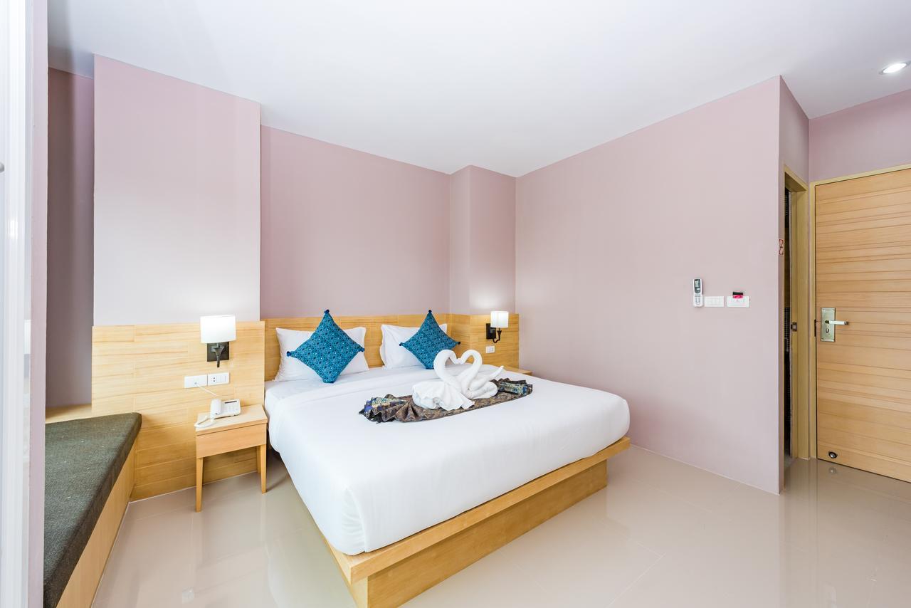 Royal Luxury Hotel Patong Экстерьер фото
